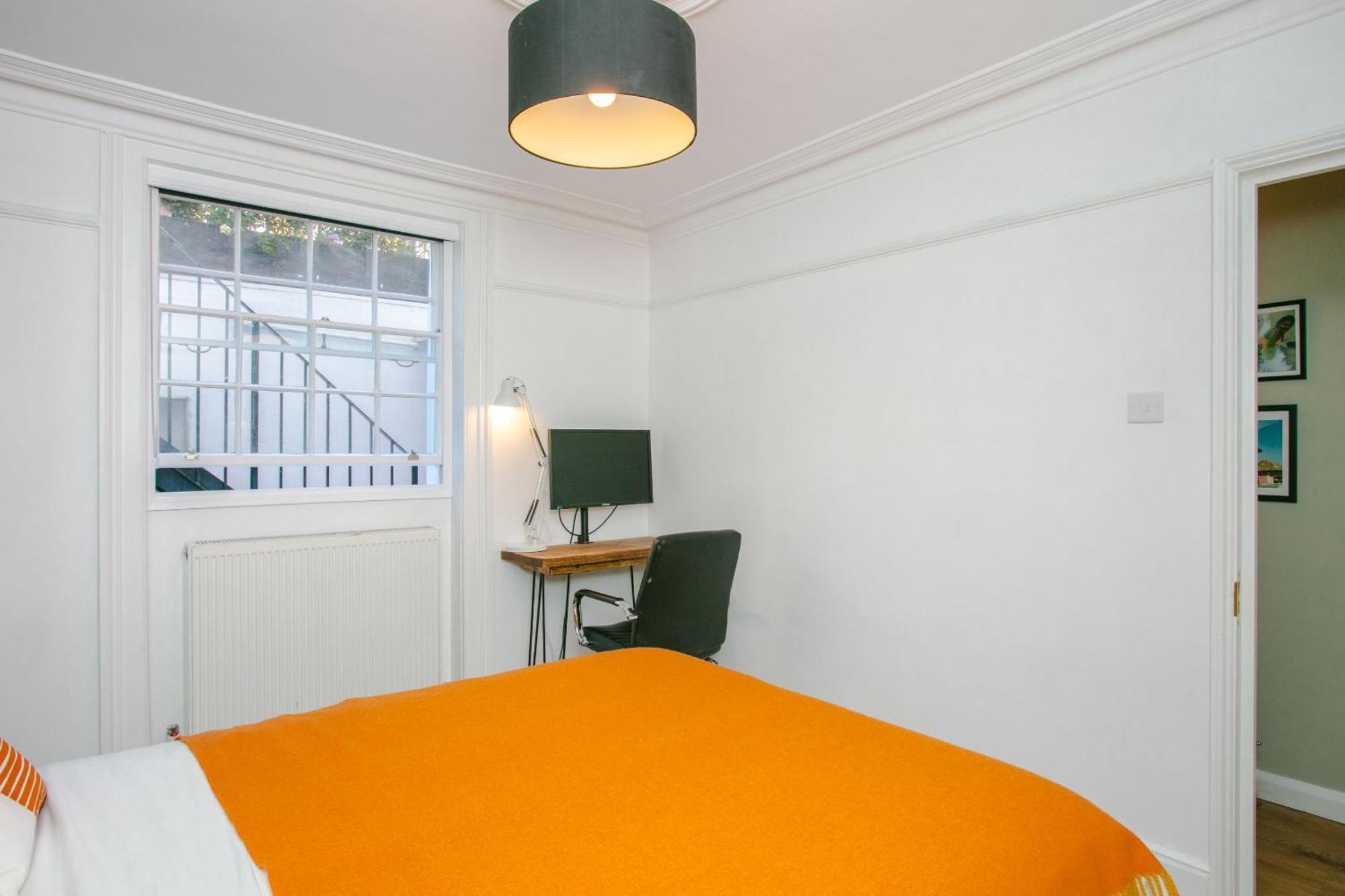 Modern Garden Apartment Camden London Ngoại thất bức ảnh